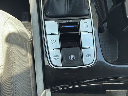 Used 2025 Hyundai Tucson SEL FWD image 17
