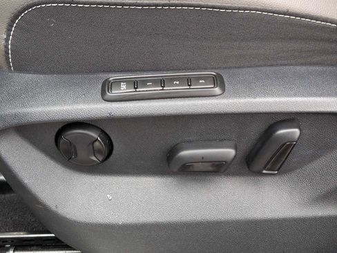 Used 2021 Volkswagen Atlas Cross Sport SEL Premium R-Line image 18