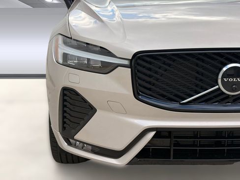 Certified 2026 Volvo XC60 B5 Plus w/ Protection Package Premier AWD/4WD image 11