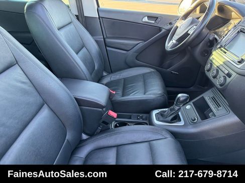 Used 2017 Volkswagen Tiguan SEL image 83