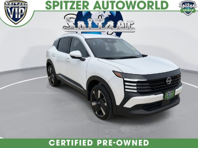 Used 2025 Nissan Kicks SR AWD/4WD image 4