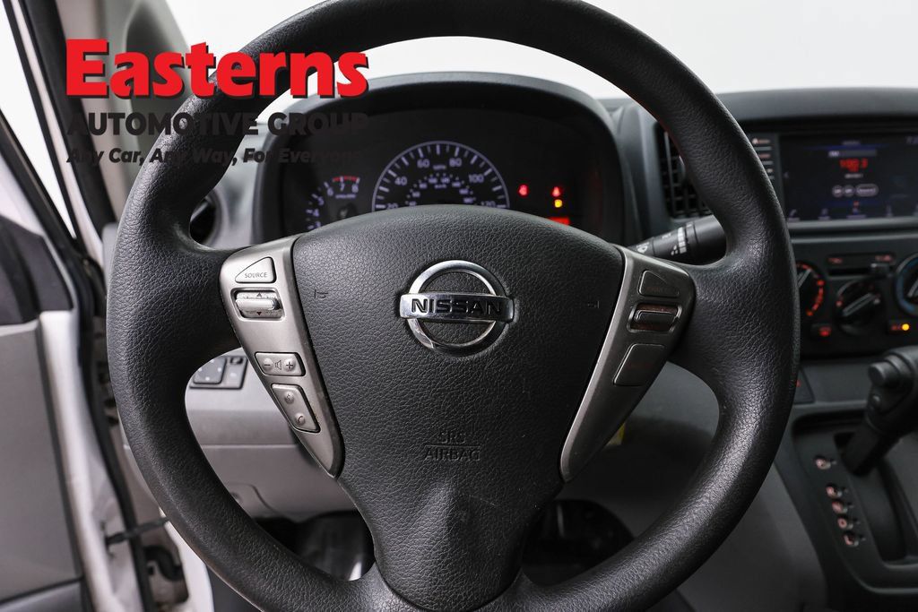 Used 2020 Nissan NV200 SV w/ Back Door Glass Package FWD image 12