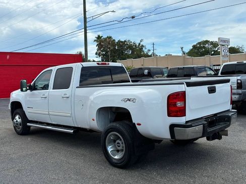 Used 2011 GMC Sierra 3500 SLT AWD/4WD image 3