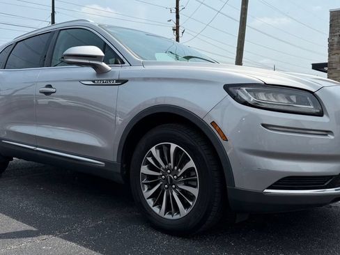 Used 2021 Lincoln Nautilus Reserve FWD image 10