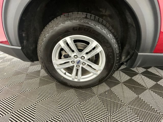 Used 2022 Ford Explorer XLT AWD/4WD image 33