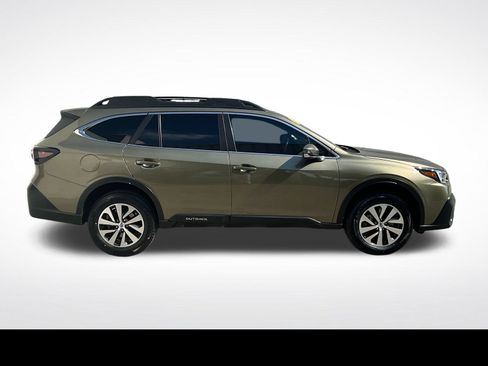 Certified 2022 Subaru Outback Premium AWD/4WD image 21