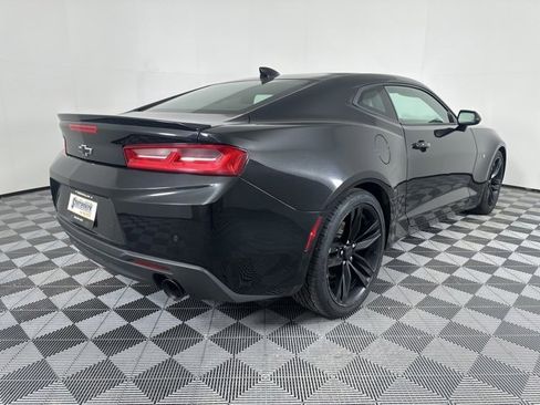 Used 2017 Chevrolet Camaro LT image 3