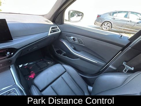 Used 2025 BMW 330i Sedan RWD image 11