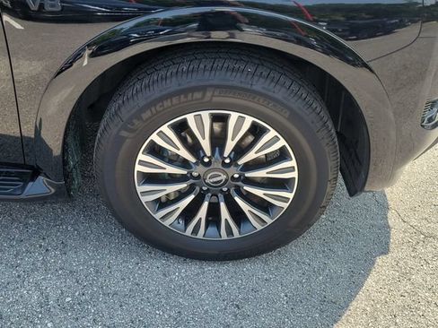 Used 2022 Nissan Armada SL w/ Midnight Edition Package RWD image 7