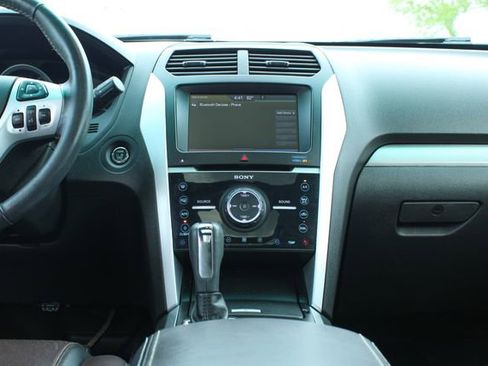 Used 2014 Ford Explorer Sport w/ Equipment Group 401A image 18