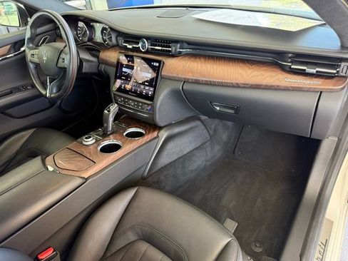 Certified 2022 Maserati Quattroporte GT image 15