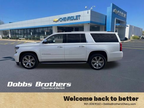 Used 2018 Chevrolet Suburban Premier RWD image 4
