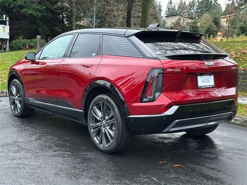 New 2026 Cadillac Optiq Sport 2 image 3