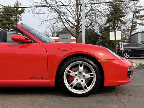 Used 2005 Porsche Boxster S image 7