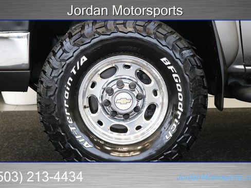 Used 2007 Chevrolet Silverado 3500 LT w/ Heavy-Duty Power Package image 17