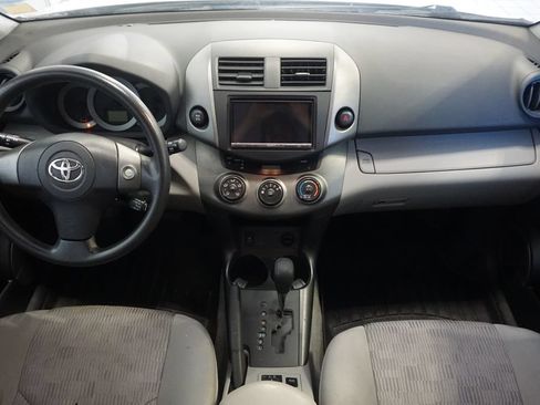 Used 2011 Toyota RAV4 4WD w/ Base L4 Extra Value Pkg image 19