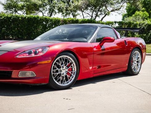 Used 2008 Chevrolet Corvette Coupe w/ Preferred Equipment Group RWD image 38