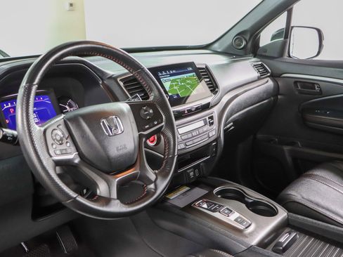 Used 2023 Honda Passport TrailSport image 23