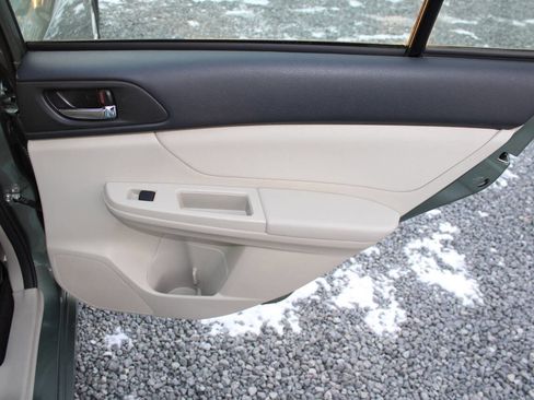 Used 2014 Subaru Impreza 2.0i Premium w/ All-Weather Package w/CVT image 21