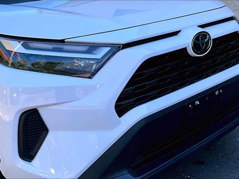 Certified 2024 Toyota RAV4 LE AWD/4WD image 29