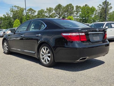 Used 2009 Lexus LS 460 RWD image 3