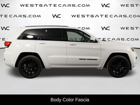 Used 2020 Jeep Grand Cherokee Altitude image 42