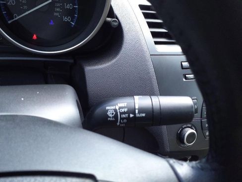 Used 2012 MAZDA MAZDA3 i Grand Touring image 17