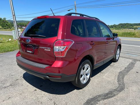 Used 2014 Subaru Forester 2.5i Premium w/ Popular Package #2 AWD/4WD image 10