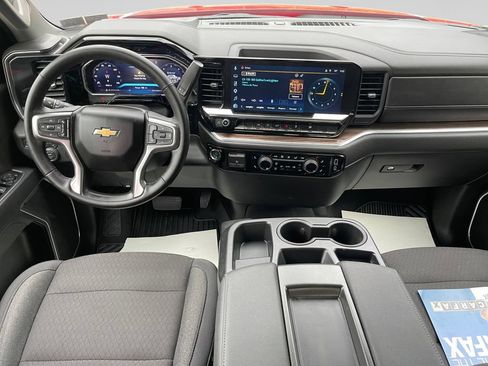 Used 2026 Chevrolet Silverado 1500 LT AWD/4WD image 20
