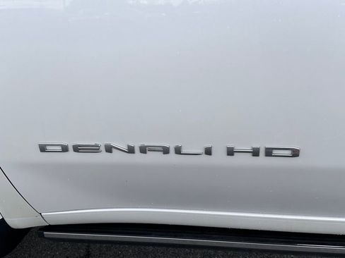 Used 2024 GMC Sierra 2500 Denali Ultimate w/ Max Trailering Package AWD/4WD image 39