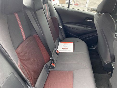 Certified 2025 Toyota Corolla SE image 21