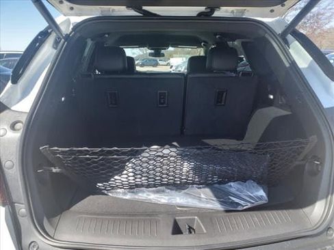 New 2025 Cadillac XT5 Luxury image 19