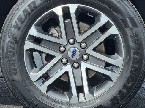 Certified 2023 Ford F150 XL w/ STX Appearance Package AWD/4WD image 17