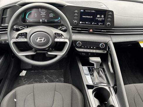 New 2026 Hyundai Elantra Blue image 22
