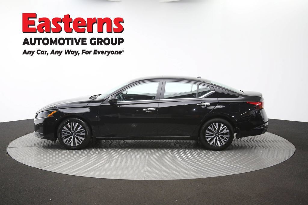 Used 2024 Nissan Altima 2.5 SV w/ SV Premium Package FWD image 61