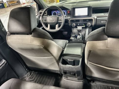 Used 2024 Toyota Tacoma TRD Off-Road AWD/4WD image 19