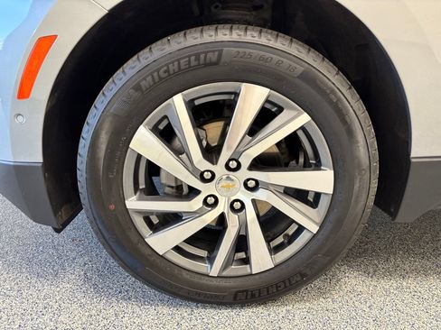 Used 2024 Chevrolet Equinox Premier AWD/4WD image 53