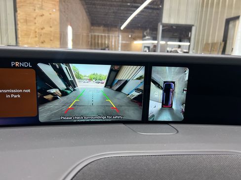 New 2025 Lincoln Nautilus Reserve w/ Jet Appearance Package image 12