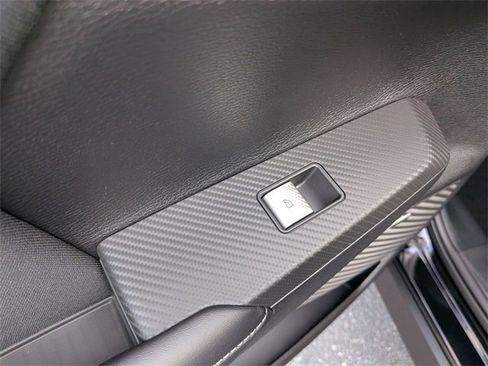 New 2026 Mitsubishi Outlander ES image 25