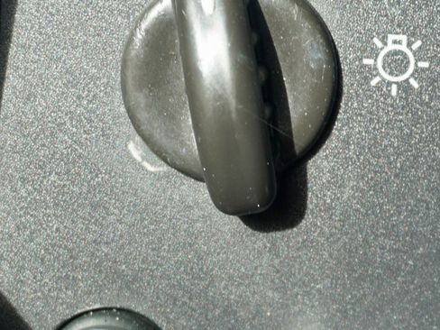 Used 2003 GMC Savana 1500 image 21