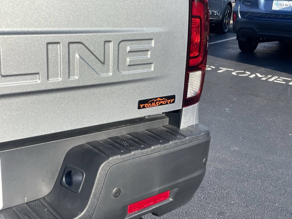 Used 2025 Honda Ridgeline TrailSport+ image 6