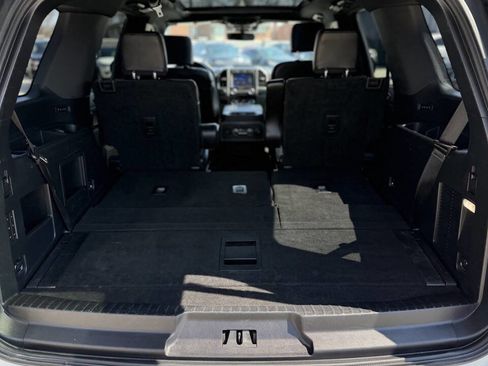 Used 2021 Ford Expedition XLT image 22