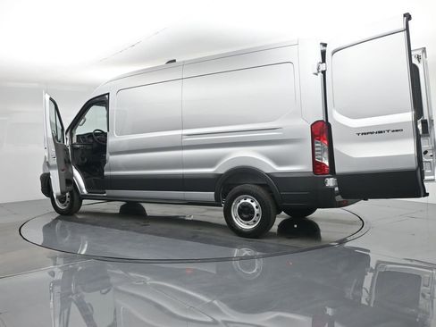 New 2026 Ford Transit 250 148 Medium Roof w/ Load Area Protection Package image 29