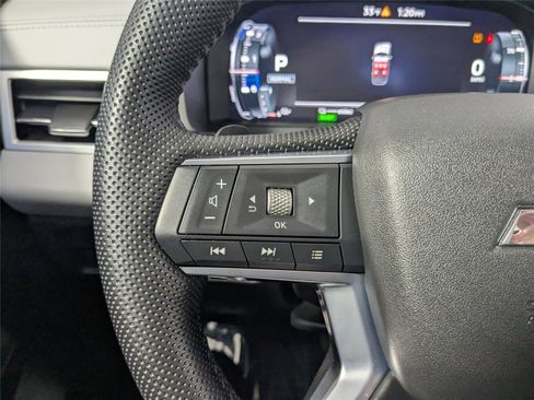 Used 2023 Mitsubishi Outlander SEL image 14