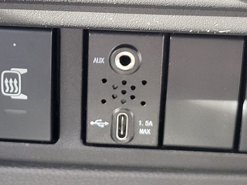 New 2026 Isuzu NPR RWD image 17
