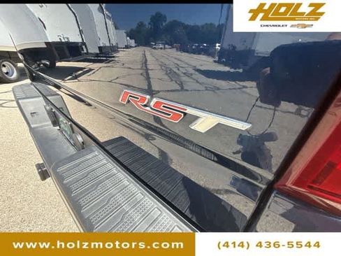 Certified 2022 Chevrolet Silverado 1500 RST AWD/4WD image 30