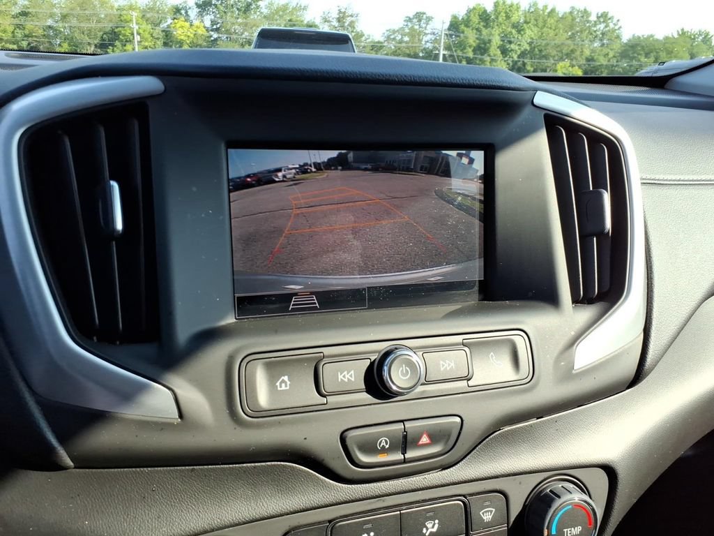 Used 2022 GMC Terrain SLE FWD image 12
