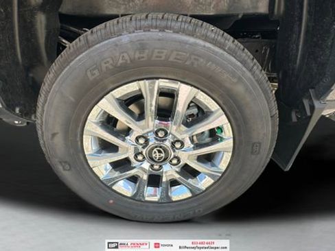 New 2025 Toyota Tacoma Limited AWD/4WD image 15