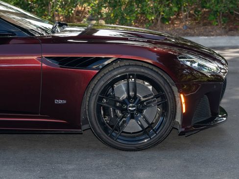 Used 2020 Aston Martin DBS Superleggera RWD image 19