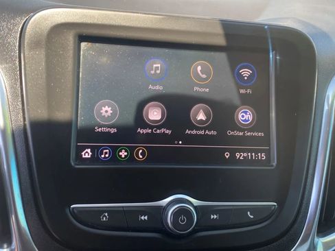 Used 2020 Chevrolet Equinox LS w/ LS Convenience Package FWD image 24